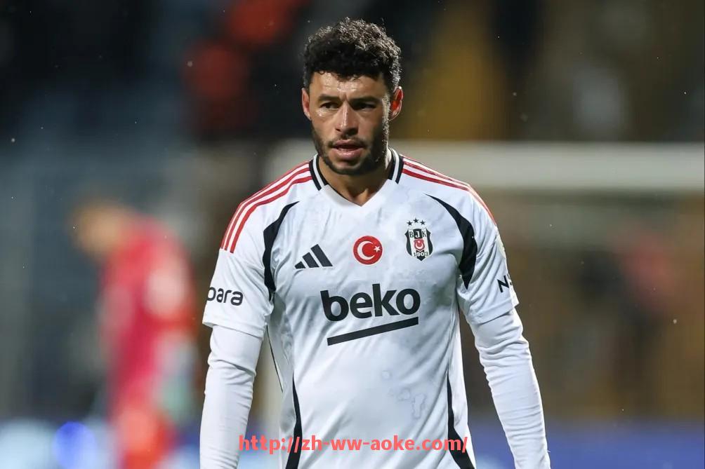 澳客足彩-世俱杯商务开发团队的组织结构分析与管理模式探讨