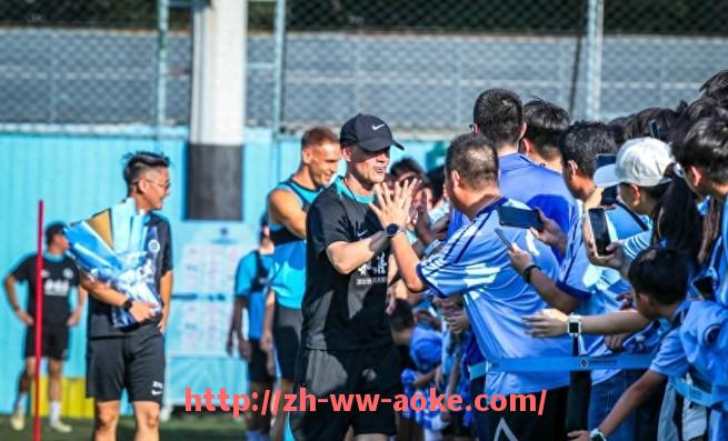 澳客足彩-英超球员假期安排与薪资发放的关系与管理机制